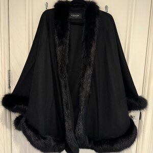 Cashmere shawl / cape with fox fur trim